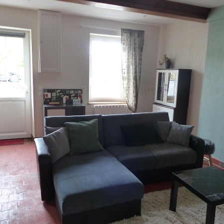 Jolie maison pour 4 à 6 personnes Ellon Extérieur photo