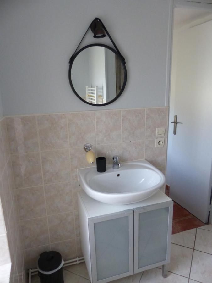Jolie maison pour 4 à 6 personnes Ellon Extérieur photo