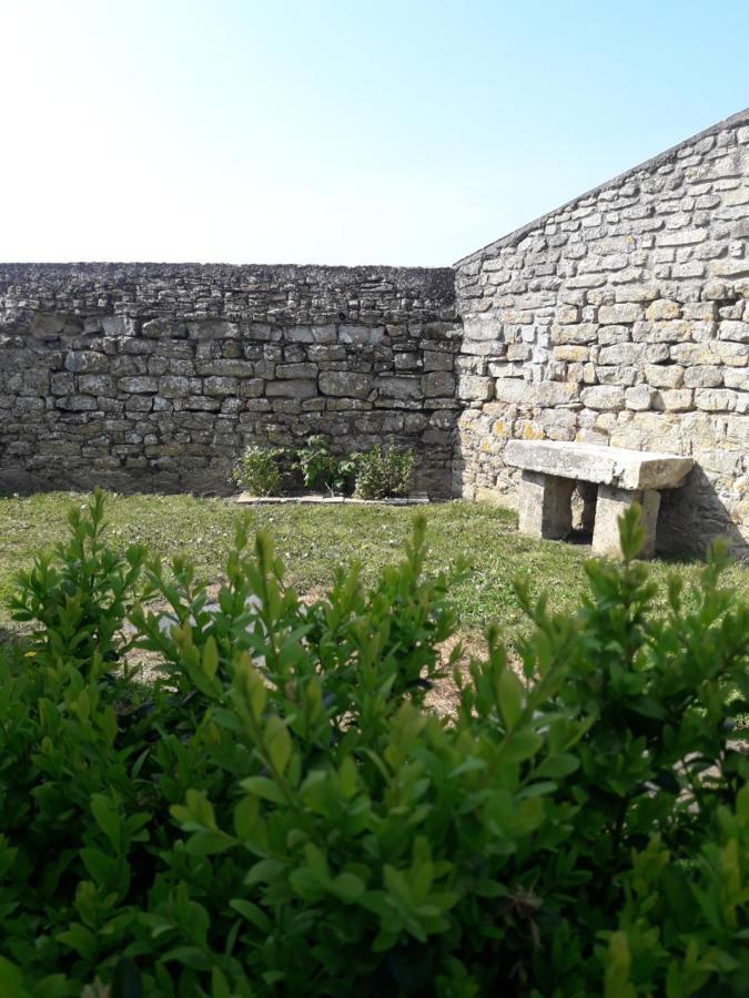 Jolie maison pour 4 à 6 personnes Ellon Extérieur photo
